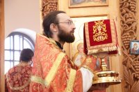15-Во второй день святок епископ Амфилохий совершил Литургию в Стефаниевском храме села Предгорное