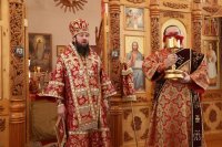 24-Во второй день святок епископ Амфилохий совершил Литургию в Стефаниевском храме села Предгорное