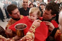 25-Во второй день святок епископ Амфилохий совершил Литургию в Стефаниевском храме села Предгорное