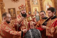 26-Во второй день святок епископ Амфилохий совершил Литургию в Стефаниевском храме села Предгорное
