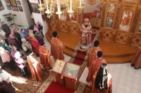30-Во второй день святок епископ Амфилохий совершил Литургию в Стефаниевском храме села Предгорное