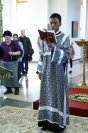 1-Преосвященный епископ Амфилохий совершил утреню Великого пятка с чтением двенадцати Страстных Евангелий
