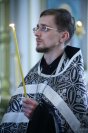 13-Преосвященный епископ Амфилохий совершил утреню Великого пятка с чтением двенадцати Страстных Евангелий
