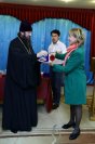 7-Сотрудникам Усть-Каменогорского епархиального управления и работникам Свято-Троицкого монастыря вручены памятные медали в честь 1000-летия равноапостольного князя Владимира