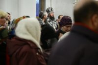 18-Управляющий Усть-Каменогорской епархией совершил утреню Великой субботы с чином погребения