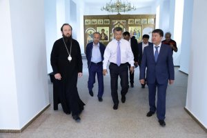 Аким Восточно-Казахстанской области Д.К.Ахметов посетил возрождающийся Троицкий собор Усть-Каменогорска, памятник архитектуры