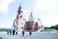 11-Аким Восточно-Казахстанской области Д.К.Ахметов посетил возрождающийся Троицкий собор Усть-Каменогорска, памятник архитектуры