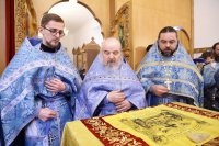 11-Честнаго образа Твоего знамение празднующе. Служение епископа Амфилохия в день памяти иконы Божией Матери «Знамение»