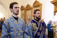 16-Честнаго образа Твоего знамение празднующе. Служение епископа Амфилохия в день памяти иконы Божией Матери «Знамение»