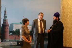 Епископ Амфилохий принял участие в приеме по случаю Дня России