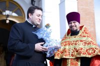 4-В день праздника Светлого Христова Воскресения епископ Амфилохий совершил Пасхальную великую вечерню в Андреевском кафедральном соборе
