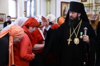 24-В день праздника Светлого Христова Воскресения епископ Амфилохий совершил Пасхальную великую вечерню в Андреевском кафедральном соборе