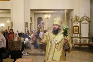 В канун праздника святого апостола Андрея Первозванного епископ Амфилохий совершил всенощное бдение в главном храме Рудного Алтая