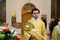 7-В канун праздника святого апостола Андрея Первозванного епископ Амфилохий совершил всенощное бдение в главном храме Рудного Алтая