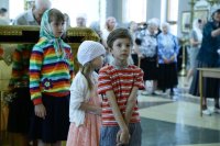 16-В день всех святых в земле Русской просиявших Управляющий Усть-Каменогорской епархии совершил Литургию в Андреевском кафедральном соборе столицы Рудного Алтая