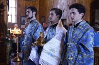 10-«Дева днесь предстоит в Церкви, и с лики святых невидимо за ны молится Богу». Престольное торжество Покровского храма Усть-Каменогорска