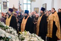 6-В ходе визита в Павлодарскую епархию Епископ Амфилохий встретил мощи равноапостольного князя Владимира