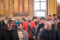 2-Епископ Амфилохий сослужил Главе Православной Церкви Казахстана за Божественной литургией в праздник Сретения Господня