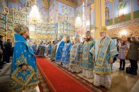 12-Епископ Амфилохий сослужил Главе Православной Церкви Казахстана за Божественной литургией в праздник Сретения Господня