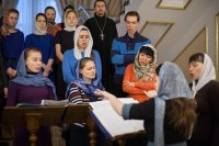 3-Управляющий Усть-Каменогорской епархией принял участие в первом в 2015 году заседании Синода Казахстанского Митрополичьего округа