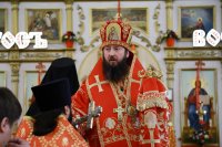 45-В четверг Светлой седмицы Епископ Амфилохий совершил Литургию в Андреевском соборе и удостоил ряд клириков Усть-Каменогорской епархии богослужебных наград