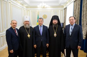 Состоялась встреча Митрополита Александра и Епископа Амфилохия с Акимом Восточно-Казахстанской области