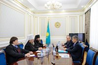 6-Состоялась встреча Митрополита Александра и Епископа Амфилохия с Акимом Восточно-Казахстанской области