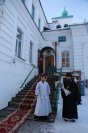 4-Управляющий Усть-Каменогорской епархией совершил Божественную литургию в Петро-Павловском храме Знаменско-Абалацкого женского монастыря г.Семипалатинска