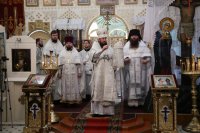 11-Управляющий Усть-Каменогорской епархией совершил Божественную литургию в Петро-Павловском храме Знаменско-Абалацкого женского монастыря г.Семипалатинска