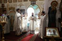 18-Управляющий Усть-Каменогорской епархией совершил Божественную литургию в Петро-Павловском храме Знаменско-Абалацкого женского монастыря г.Семипалатинска