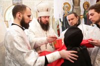 33-Управляющий Усть-Каменогорской епархией совершил Божественную литургию в Петро-Павловском храме Знаменско-Абалацкого женского монастыря г.Семипалатинска