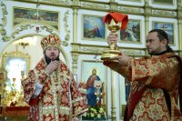 18-В память мученической кончины Царской семьи епископ Усть-Каменогорский и Семипалатинский Амфилохий совершил Литургию в Андреевском соборе