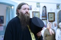 2-В день памяти преподобного Сергия Радонежского Епископ Амфилохий возглавил служение Божественной Литургии в Знаменско-Абалацком монастыре Семипалатинска