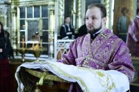 8-Служение епископа Амфилохия в пятницу 4-й седмицы Великого поста