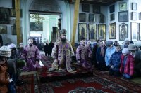 15-Служение епископа Амфилохия в пятницу 4-й седмицы Великого поста