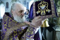 21-Служение епископа Амфилохия в пятницу 4-й седмицы Великого поста