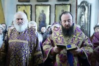 32-Служение епископа Амфилохия в пятницу 4-й седмицы Великого поста