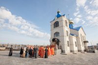 12-Управляющий Усть-Каменогорской епархией сослужил Главе Казахстанского Митрополичьего округа за освящением храма во имя новомучеников акмолинских