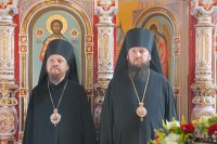 23-Управляющий Усть-Каменогорской епархией сослужил Главе Казахстанского Митрополичьего округа за освящением храма во имя новомучеников акмолинских