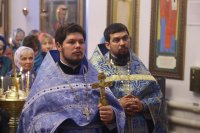 30-Радуйся, Пречистая, весь мир рождеством Своим возвеселившая