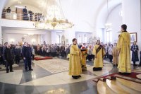 26-В Прощеное воскресенье епископ Амфилохий совершил Литургию в Андреевском соборе Усть-Каменогорска
