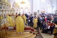 30-В Прощеное воскресенье епископ Амфилохий совершил Литургию в Андреевском соборе Усть-Каменогорска