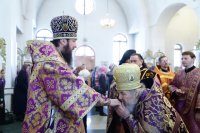 9-В Неделю четвертую Великого поста епископ Амфилохий совершил Литургию свт. Василия Великого в главном храме Усть-Каменогорска – Андреевском соборе