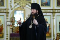 33-В Неделю четвертую Великого поста епископ Амфилохий совершил Литургию свт. Василия Великого в главном храме Усть-Каменогорска – Андреевском соборе