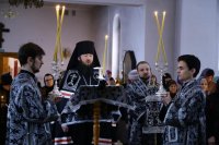 1-Начало чтения Великого покаянного канона в Андреевском кафедральном соборе Усть-Каменогорска