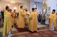 7-Воскресная литургия архипастрыским служением в главном храме Восточного Казахстана