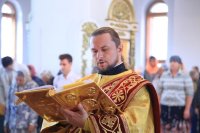 8-Воскресная литургия архипастрыским служением в главном храме Восточного Казахстана