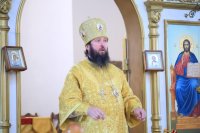 14-Воскресная литургия архипастрыским служением в главном храме Восточного Казахстана