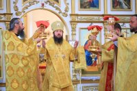 28-Воскресная литургия архипастрыским служением в главном храме Восточного Казахстана