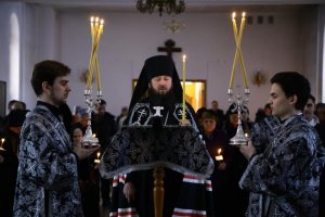 Во вторник первой седмицы Великого поста епископ Амфилохий продолжил чтение Великого канона прп. Андрея Критского